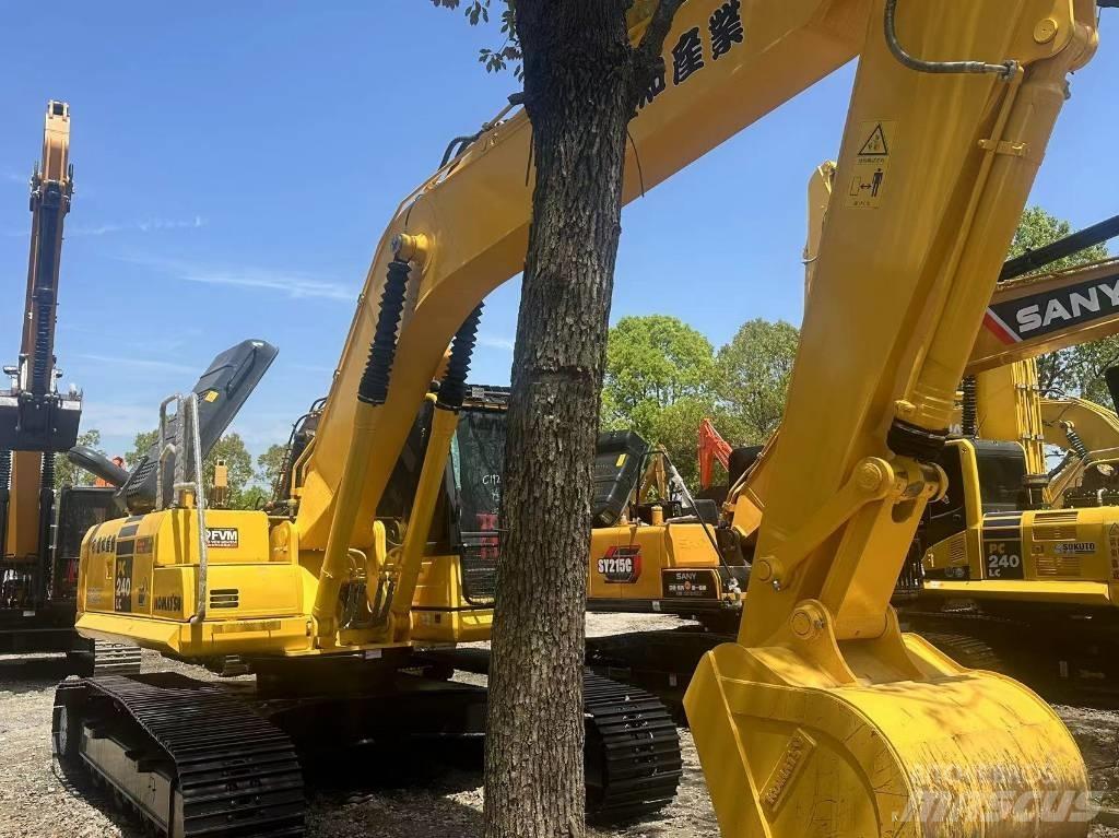 Komatsu PC 240 LC-8 Roomikekskavaatorid