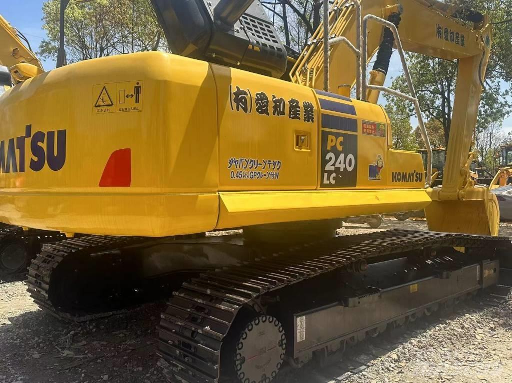 Komatsu PC 240 LC-8 Roomikekskavaatorid