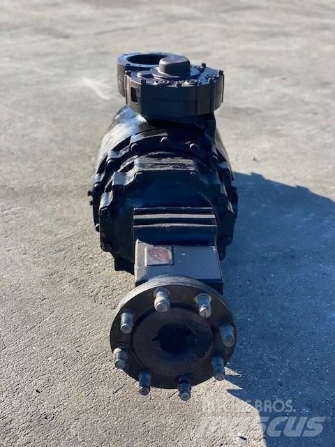 Hamm H13 i AXLES ZF Ühe trumliga rullid