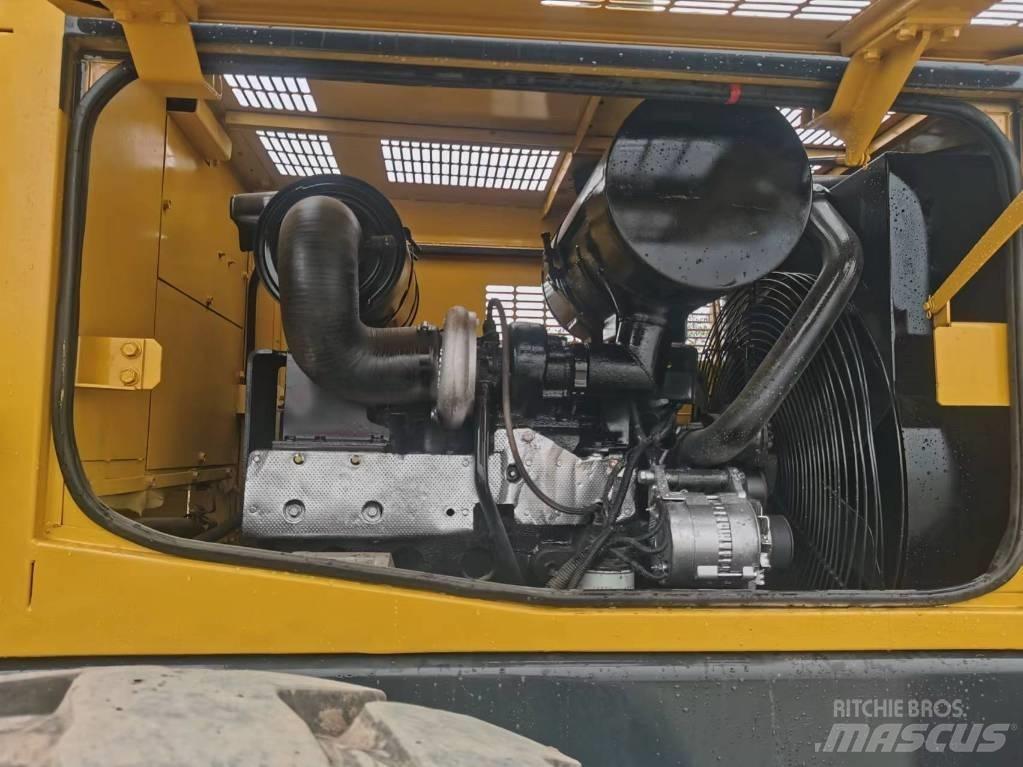 Komatsu WA 360-3 Rataslaadurid