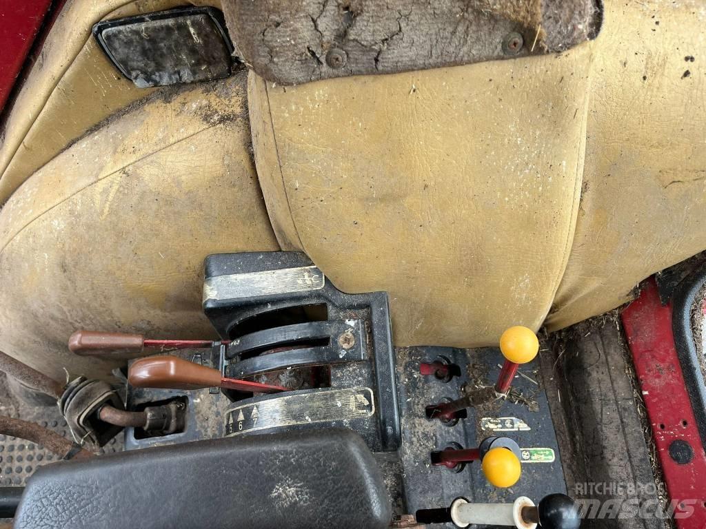 International 845 XL Traktorid