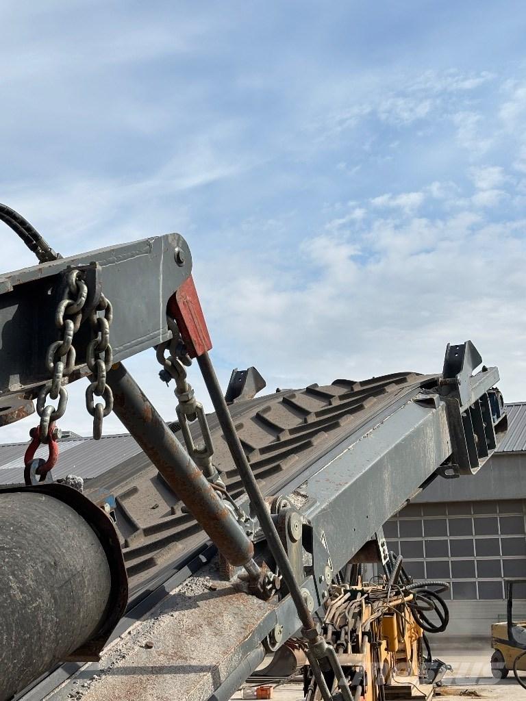 Rubble Master RM 100 Iseliikuvad purustid