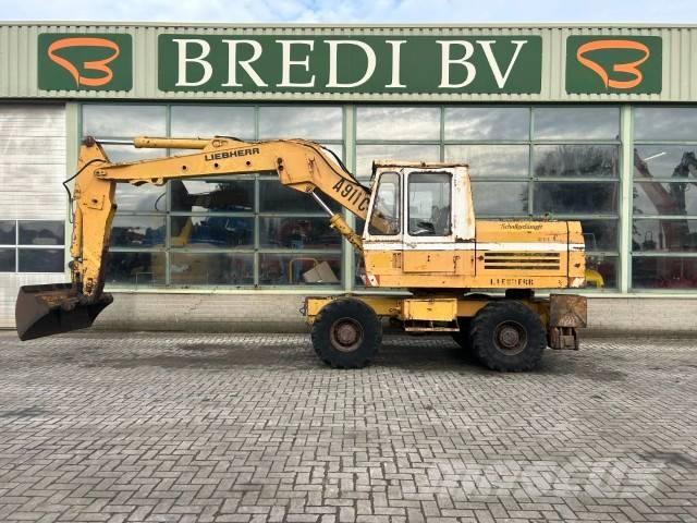 Liebherr A 911 C Ratasekskavaatorid