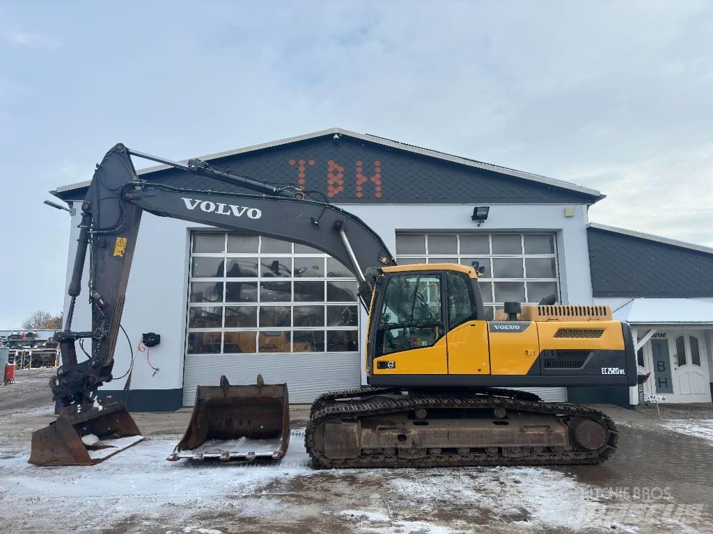 Volvo EC 250 D N L Roomikekskavaatorid