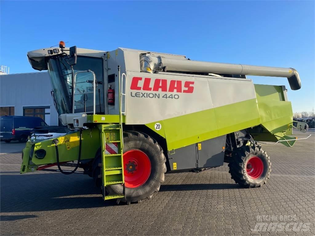 CLAAS Lexion 440 Teraviljakombainid
