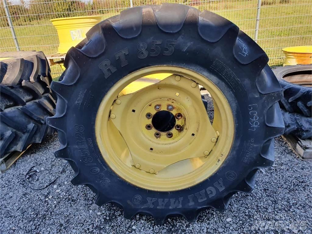 BKT 380/85R28 x2 Rehvid, rattad ja veljed