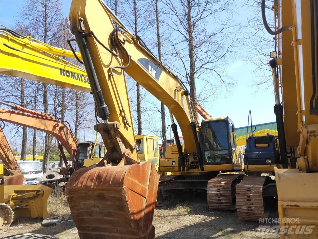 CAT 330C Roomikekskavaatorid