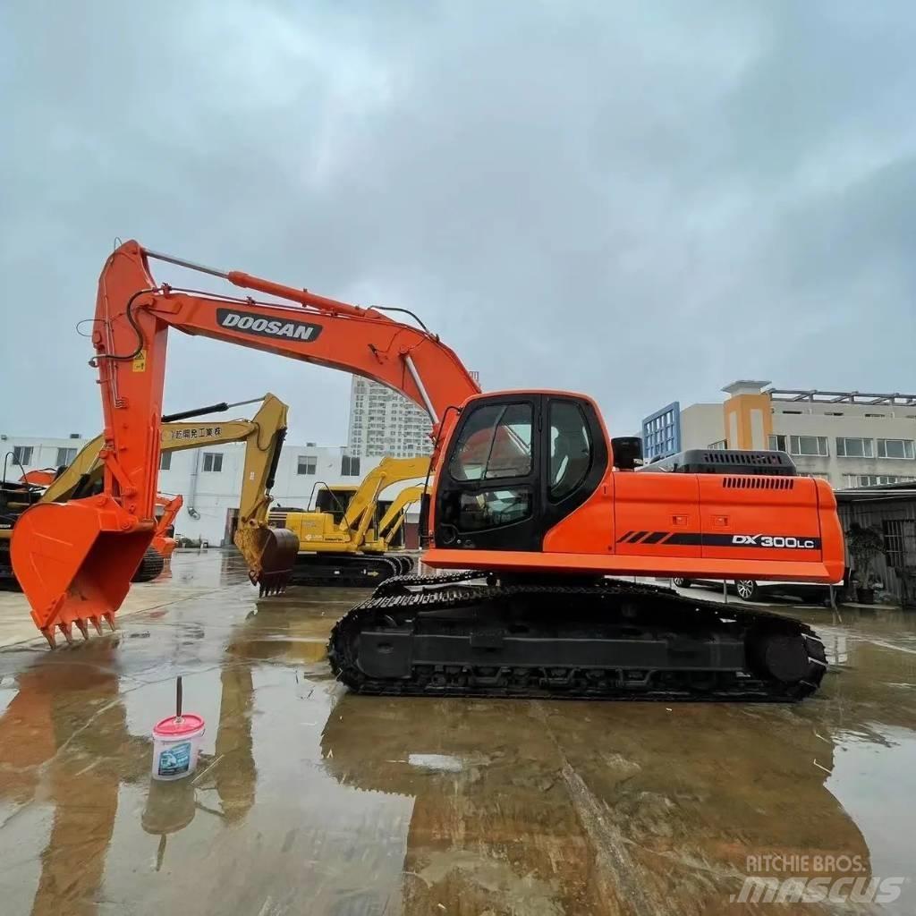 Doosan DX 300 LC Miniekskavaatorid < 7 t