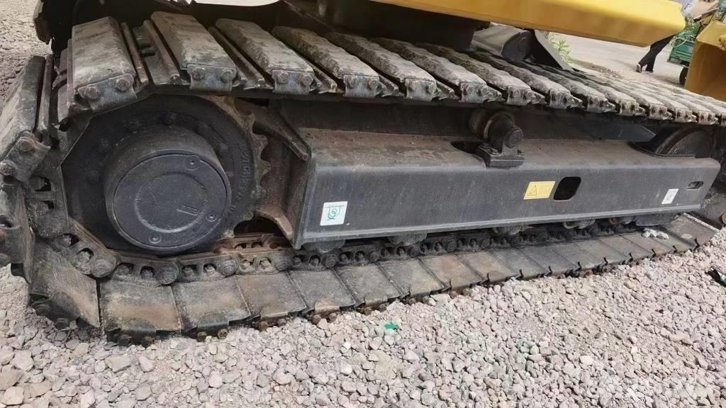 Komatsu PC 70-8 Miniekskavaatorid < 7 t