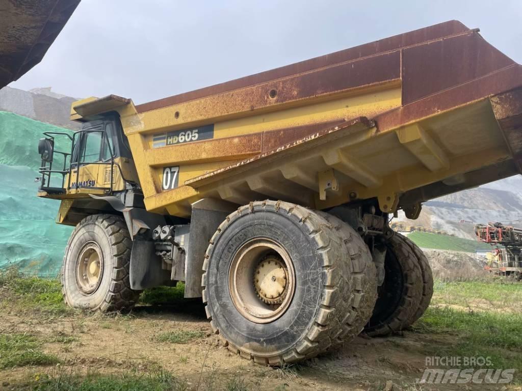 Komatsu HD 605-7 Karjääriveokid