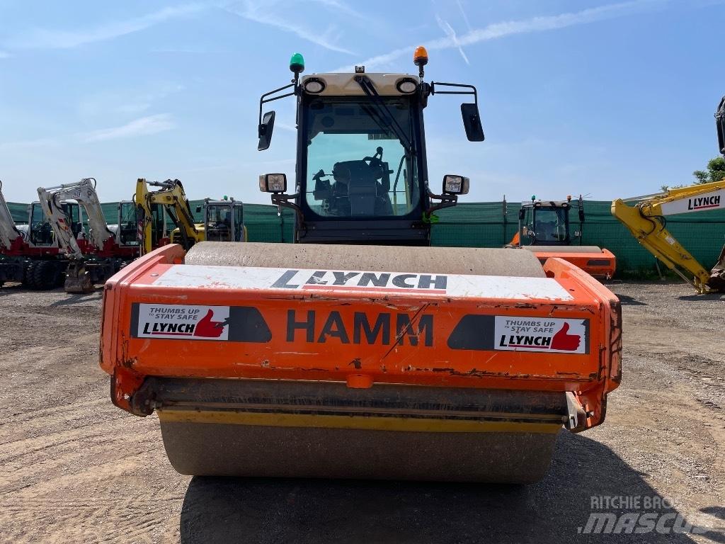 Hamm H 16 i Pinnasetihendajad