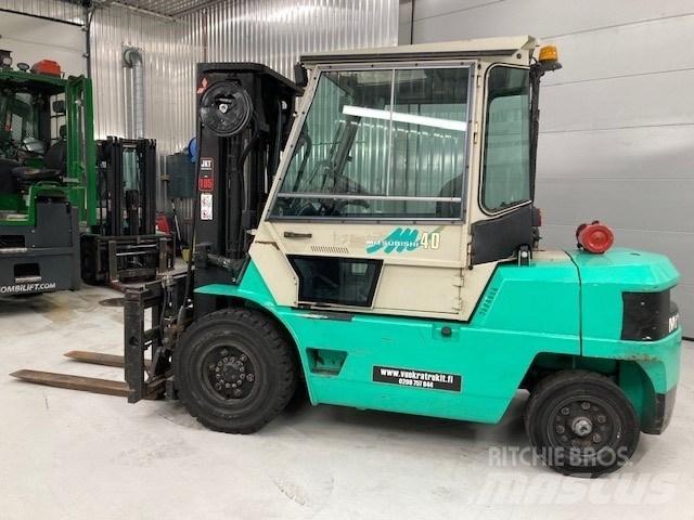 Mitsubishi FD40 Diiseltõstukid