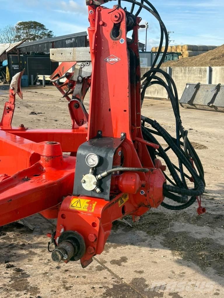 Kuhn MULTIMASTER 183 Pöördadrad