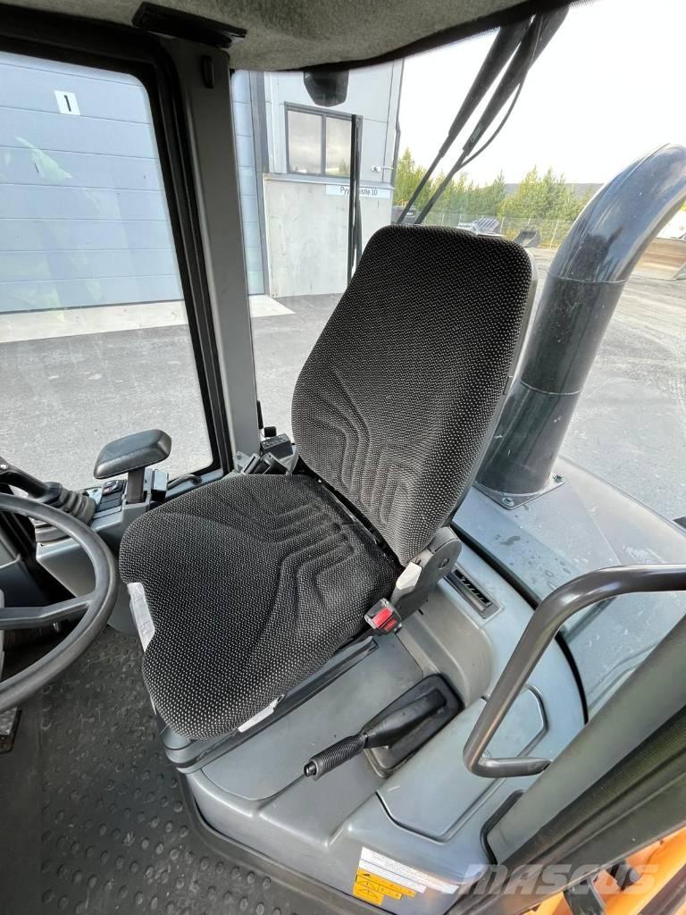 Volvo L 30 G Rataslaadurid