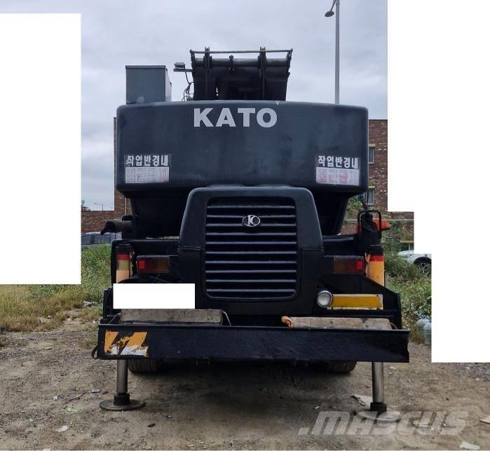 Kato KR 25 H V-2 Raske maastiku tõstukid