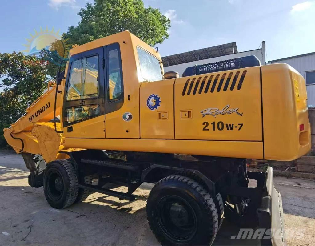 Hyundai r210w-7 Ratasekskavaatorid