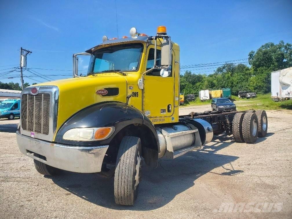 Peterbilt 348 Raamautod