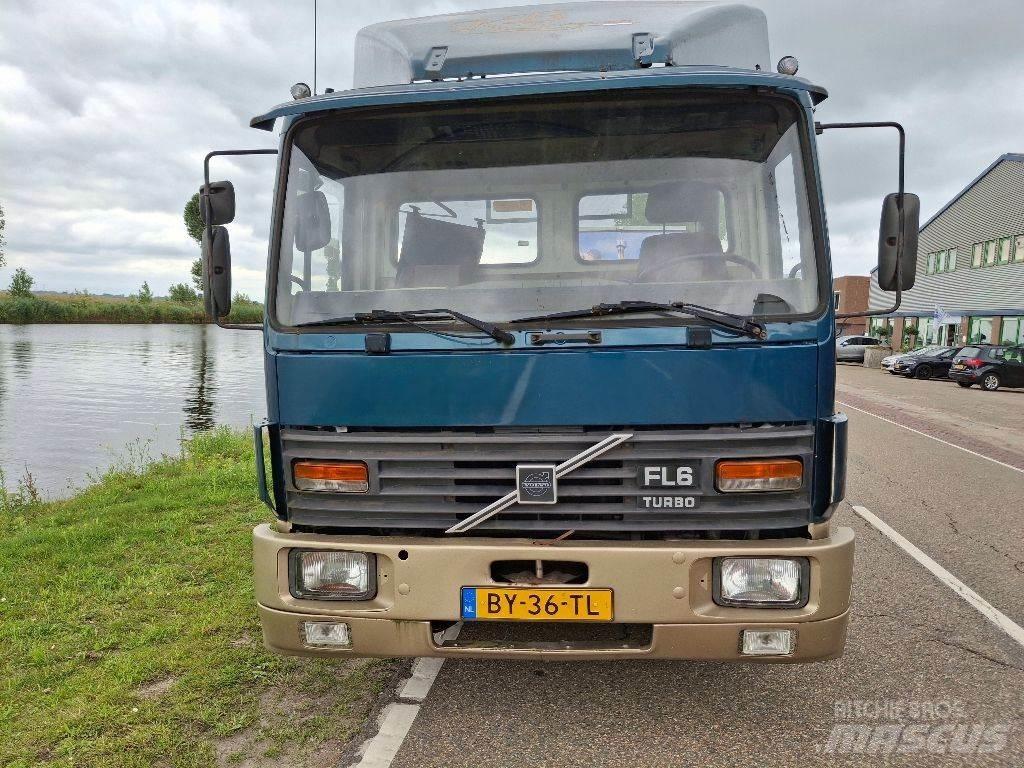 Volvo FL611 Raamautod
