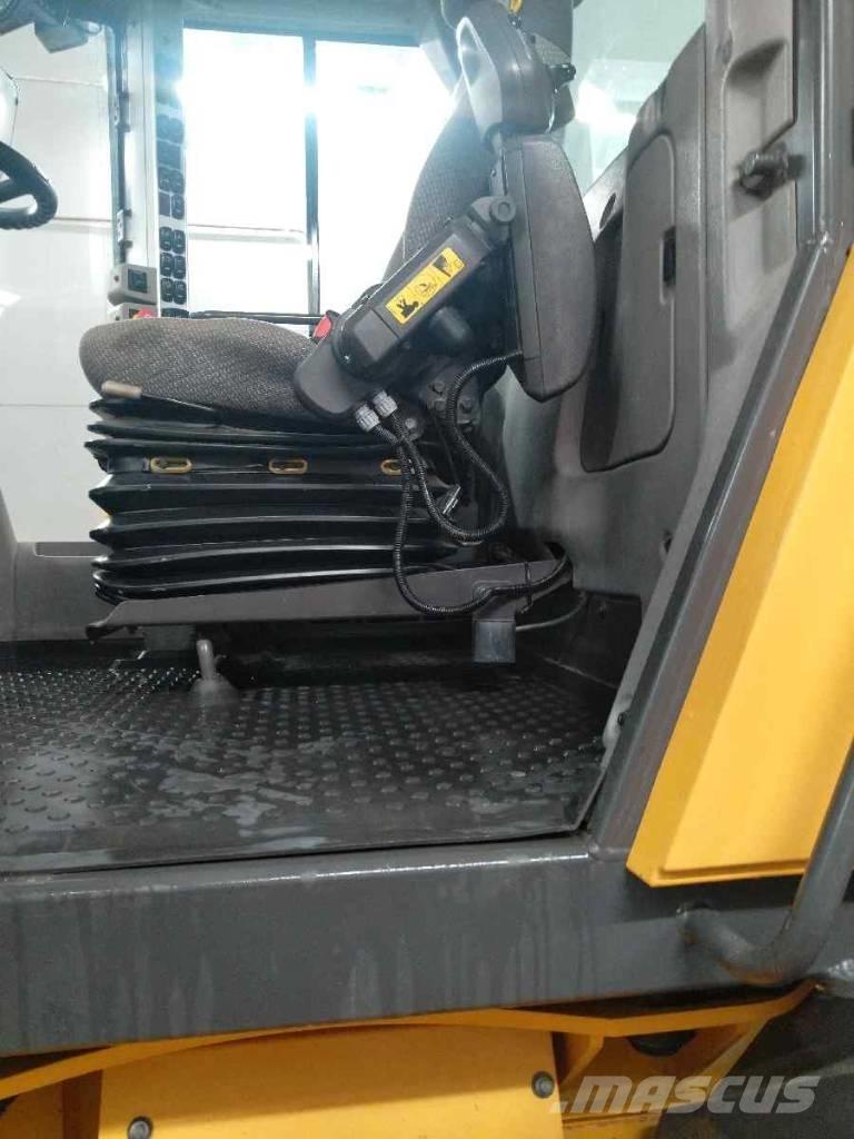 Volvo L 70 H Rataslaadurid
