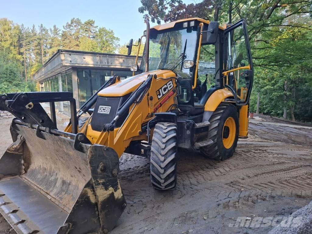 JCB 3CX PLUS Ekskavaatorlaadurid