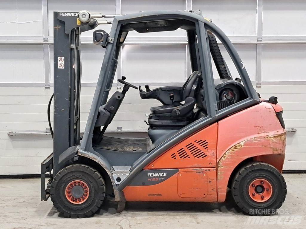 Linde H25T-02 Gaasitõstukid
