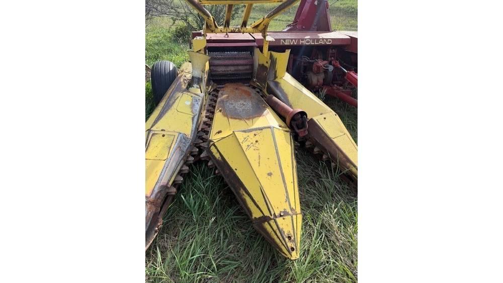 New Holland 782 Silokombainid