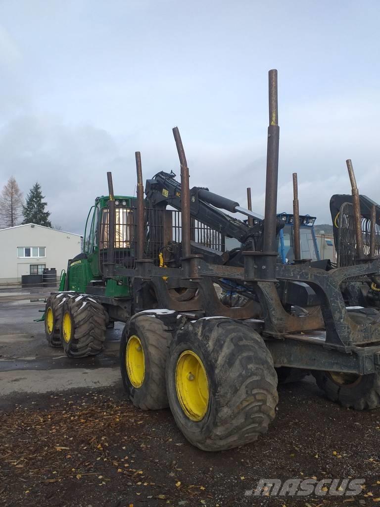 John Deere 1510 E Forwarderid