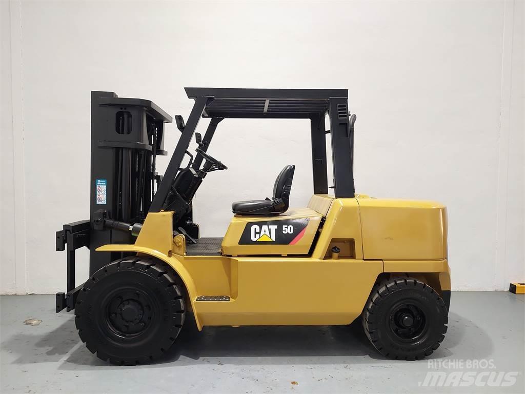 CAT DP50K MC Diiseltõstukid