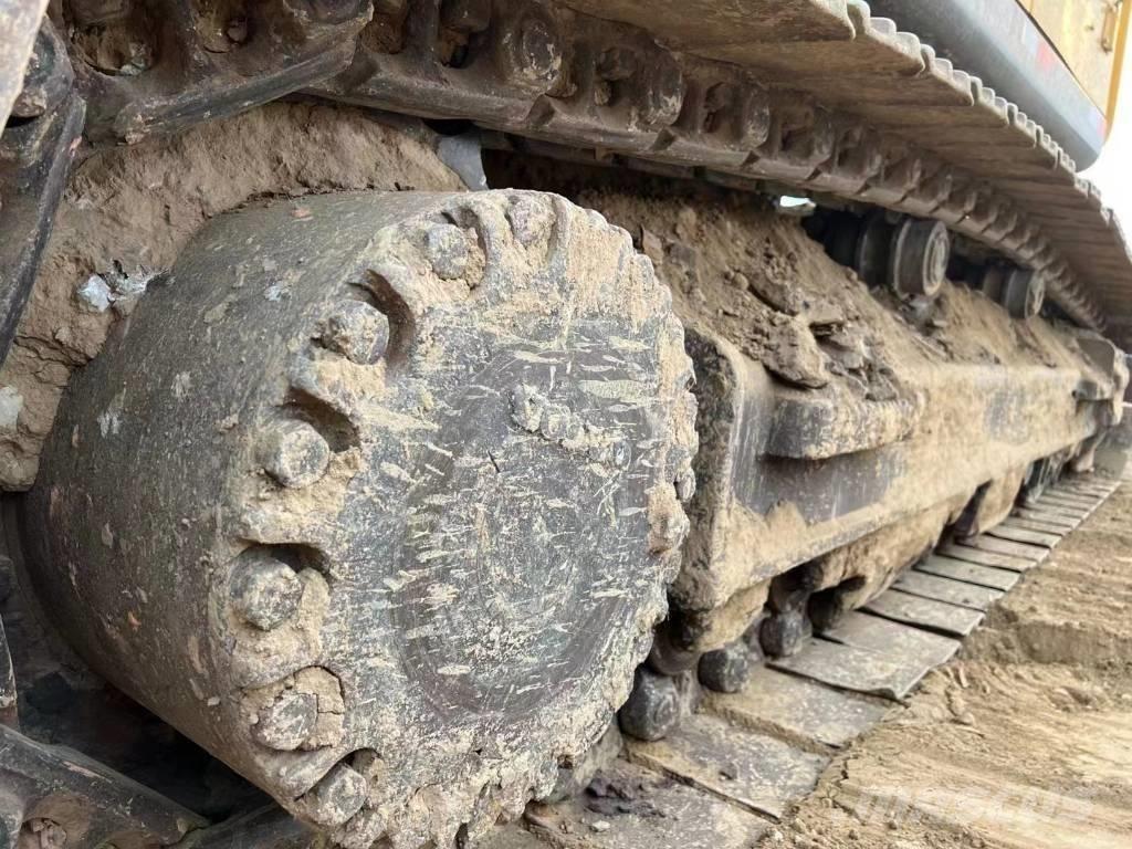 Volvo EC 290 B LC Roomikekskavaatorid