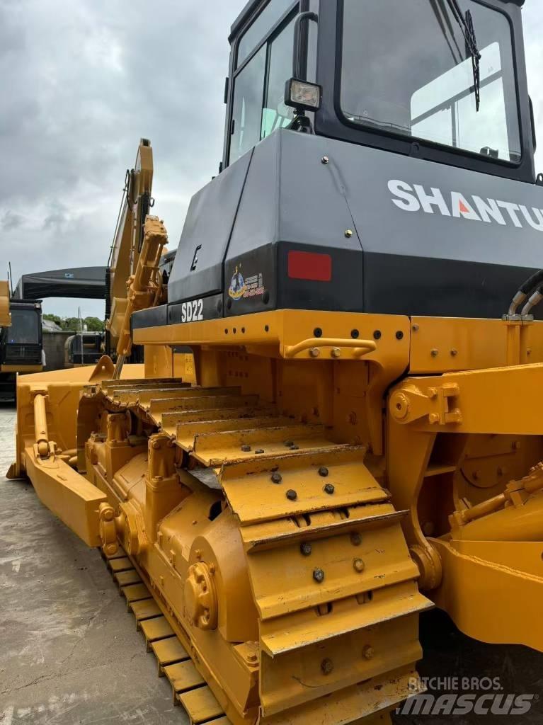 Shantui SD 22 Buldooserid