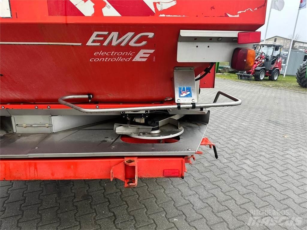 Rauch Axera H/EMC Mineraalväetise laoturid