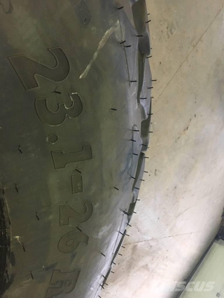 SWT 23.1 - 26 Rehvid, rattad ja veljed