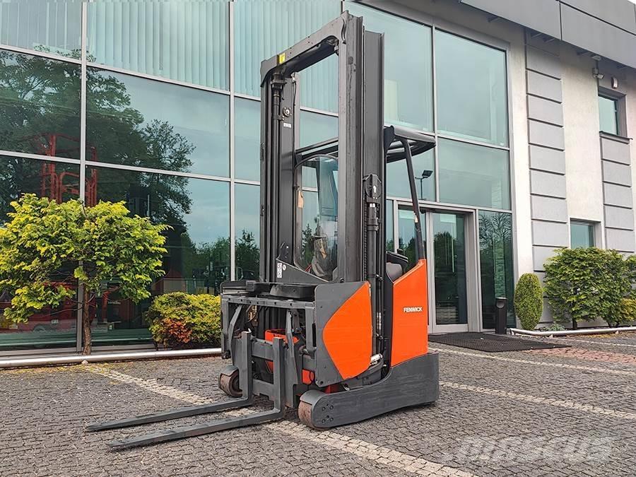 Linde R14X-03 Lükandmastiga tõstukid