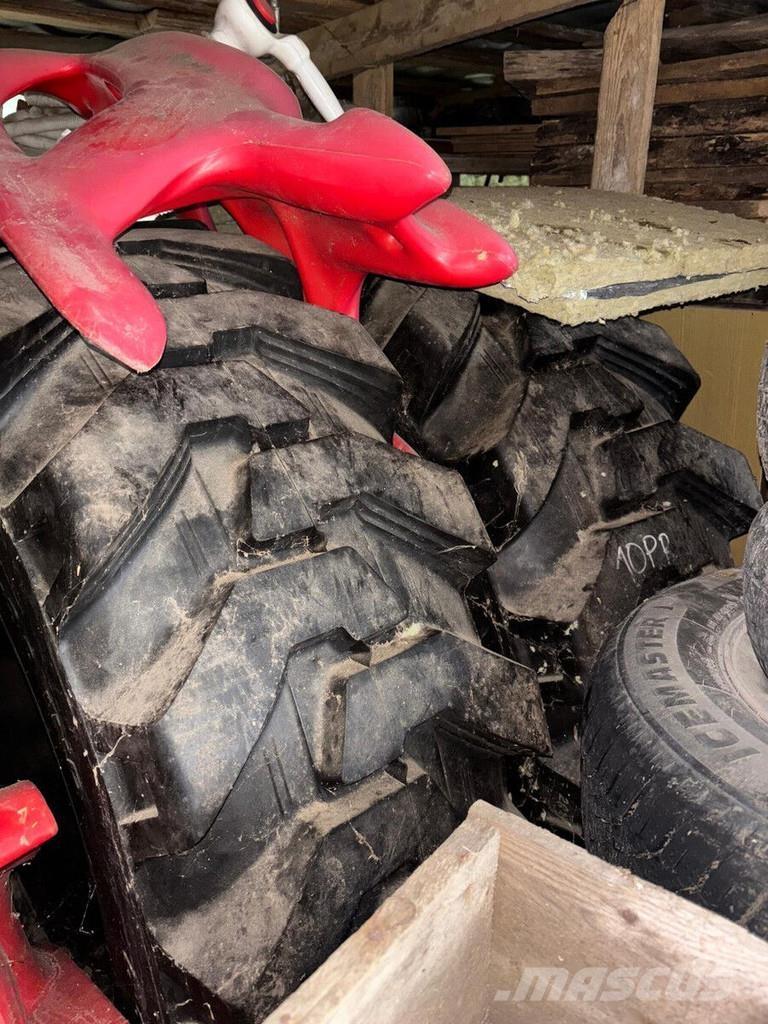 Fermec 860 Ekskavaatorlaadurid