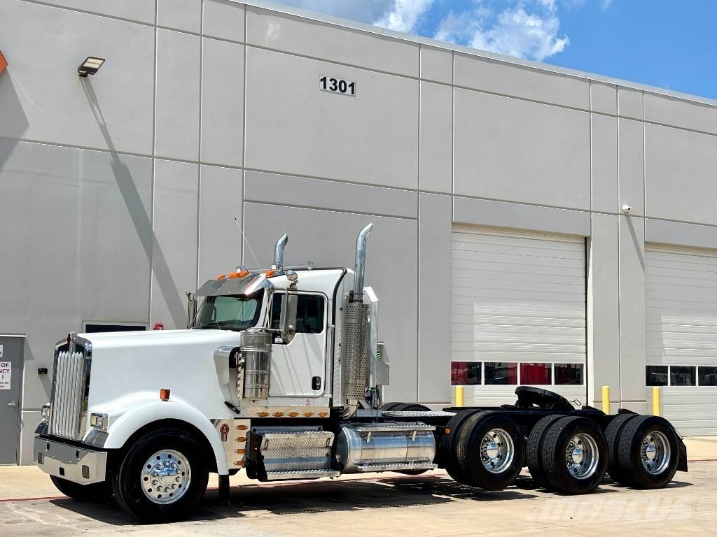 Kenworth W 900 Sadulveokid