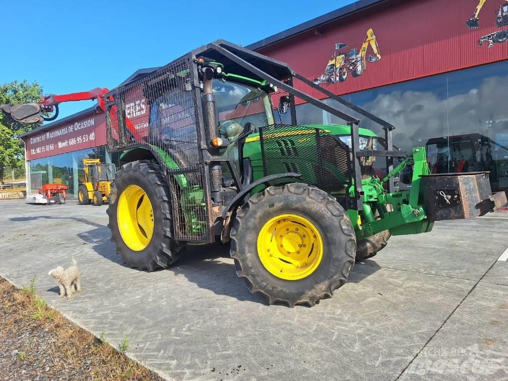 John Deere 6115 R Traktorid