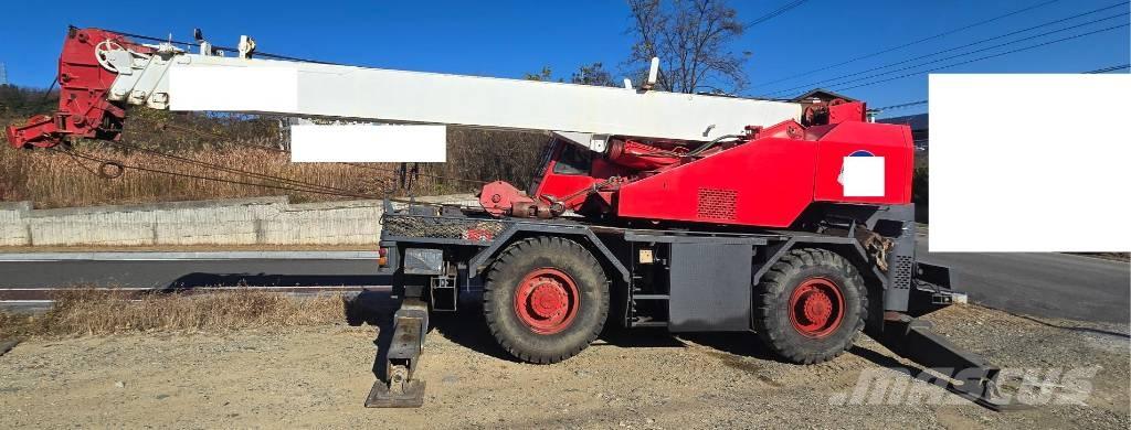 Tadano TR 250 M-4 Raske maastiku tõstukid