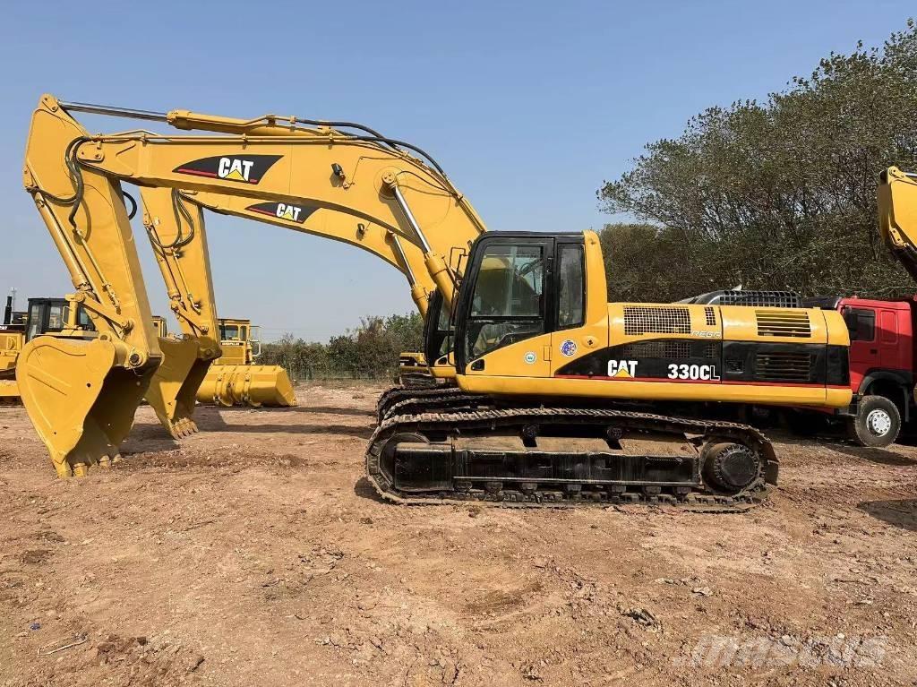 CAT 330 C Roomikekskavaatorid