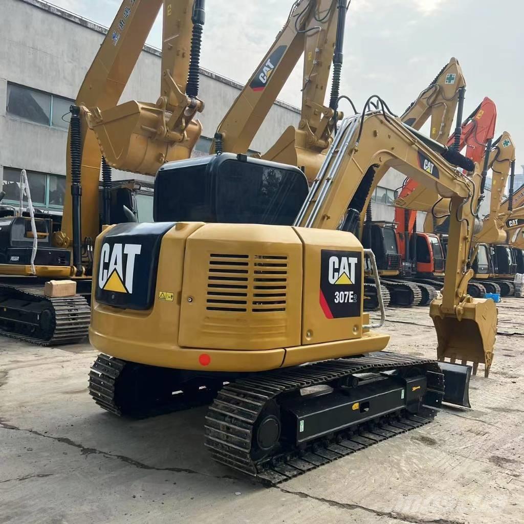 CAT 307E2 Roomikekskavaatorid