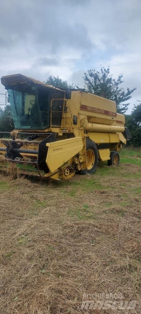 New Holland TX 34 Teraviljakombainid