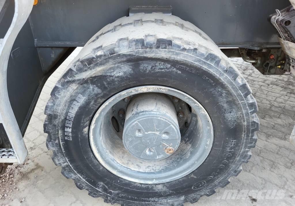 Liebherr LH 30 M Materjalikäitlusmasinad