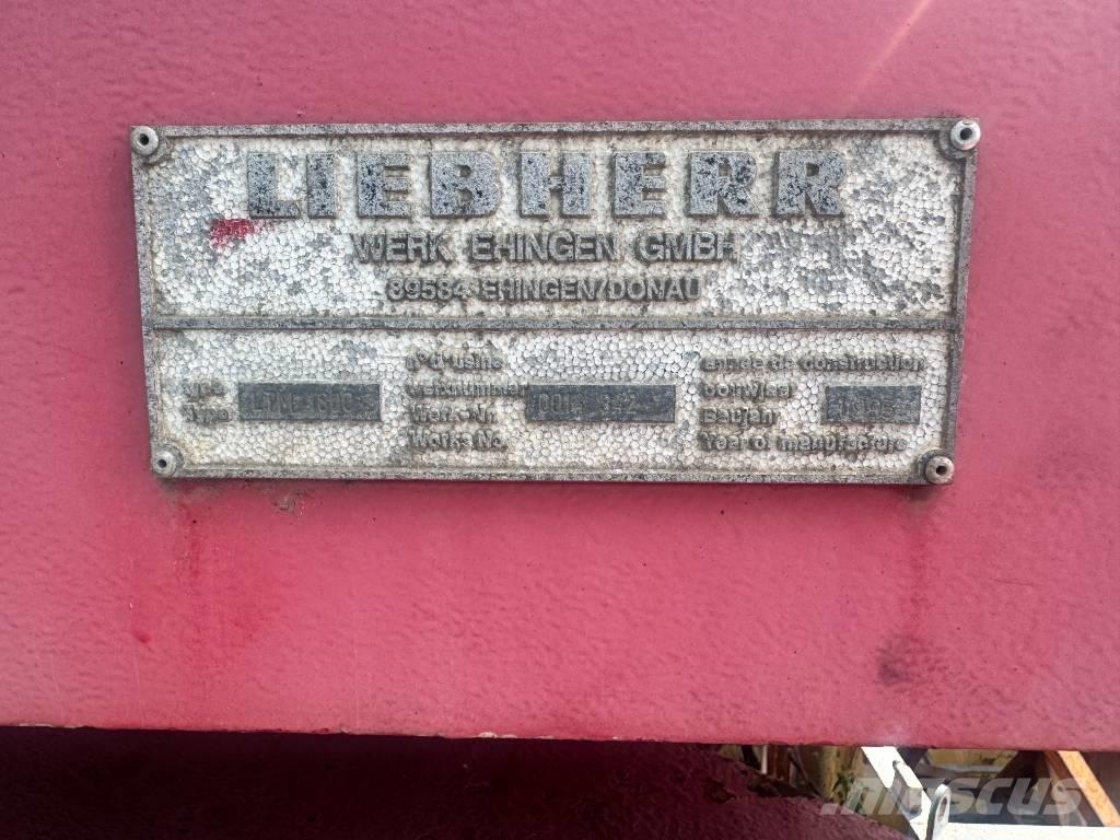 Liebherr LTM 1800 Maastikutõstukid