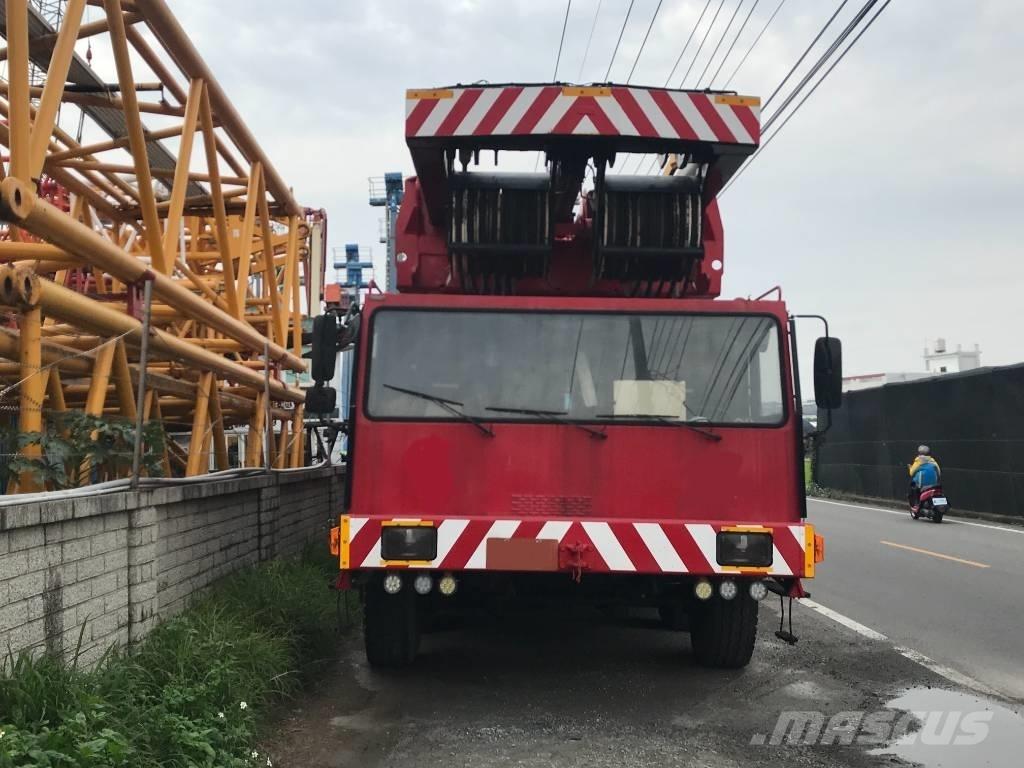 Liebherr LTM 1800 Maastikutõstukid