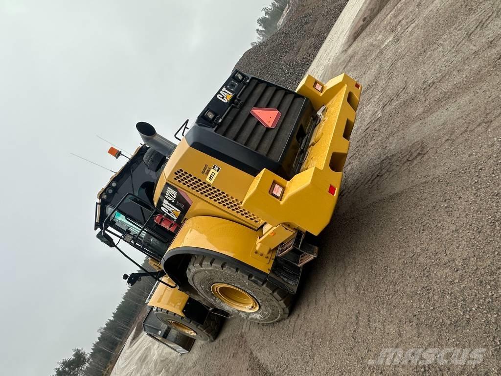 CAT 972 M XE Rataslaadurid