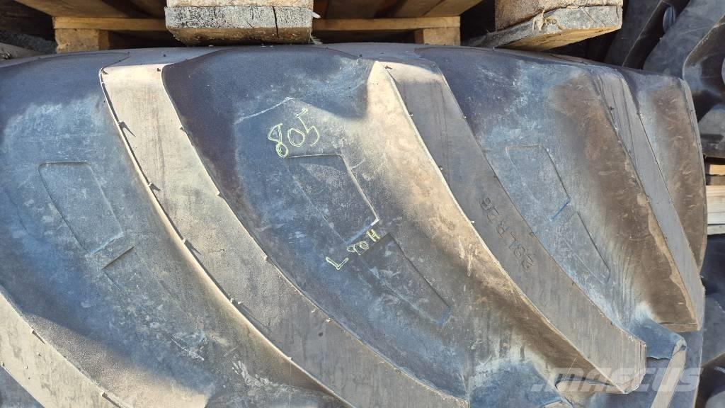 Tianli 750/65R26 Rehvid, rattad ja veljed