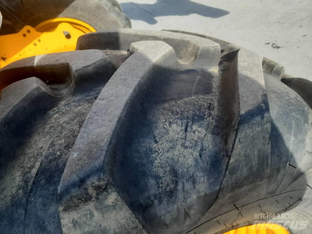 JCB TM 320 Põllumajanduslikud teleskoopkäitlejad