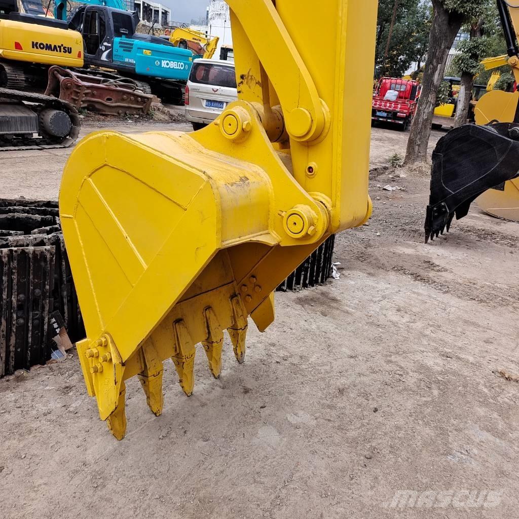 Komatsu PC 130 Roomikekskavaatorid