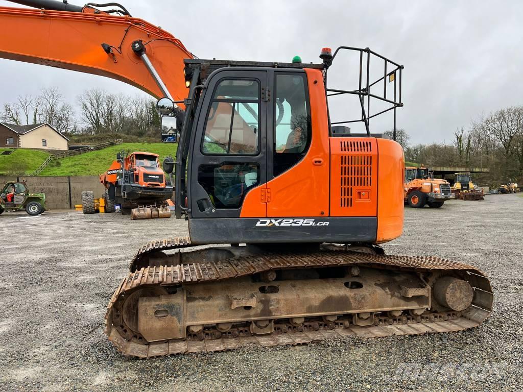 Doosan DX 235 LCR-5 Roomikekskavaatorid