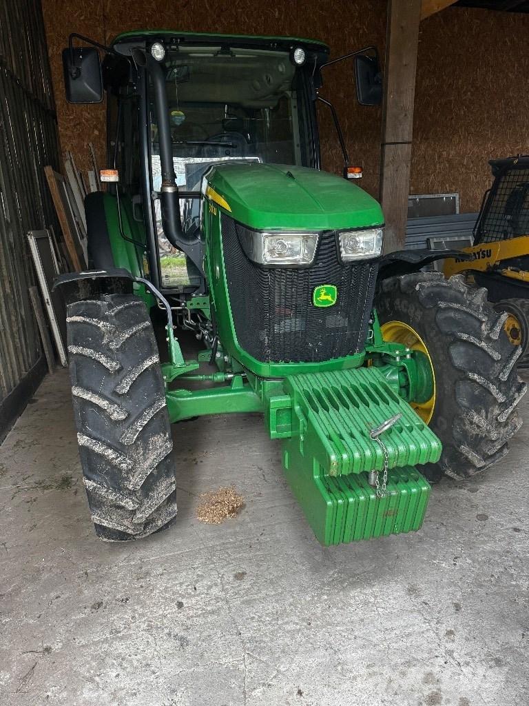 John Deere 5100 M Traktorid