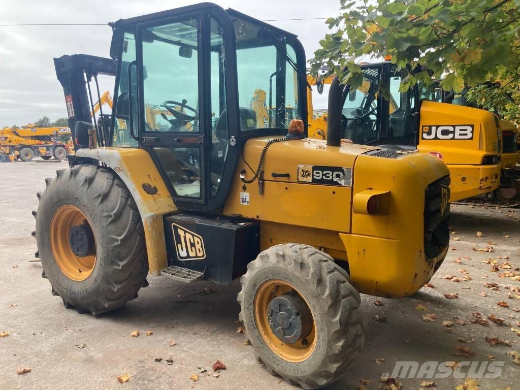 JCB 930-4 Maastikutõstukid